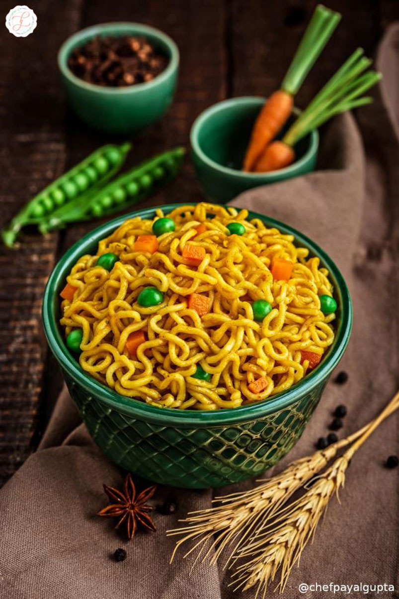 food photography, atta noodles, atta noodles, healthy atta noodles with veggies, high fibre noodles